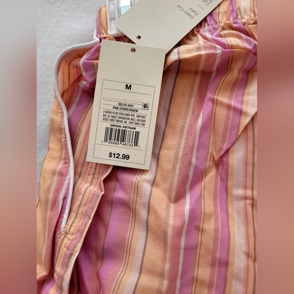 NWT Ladies Multicolor Sheeting Pull-on Drawstring Embellished Shorts Sz Medium - Picture 8 of 8